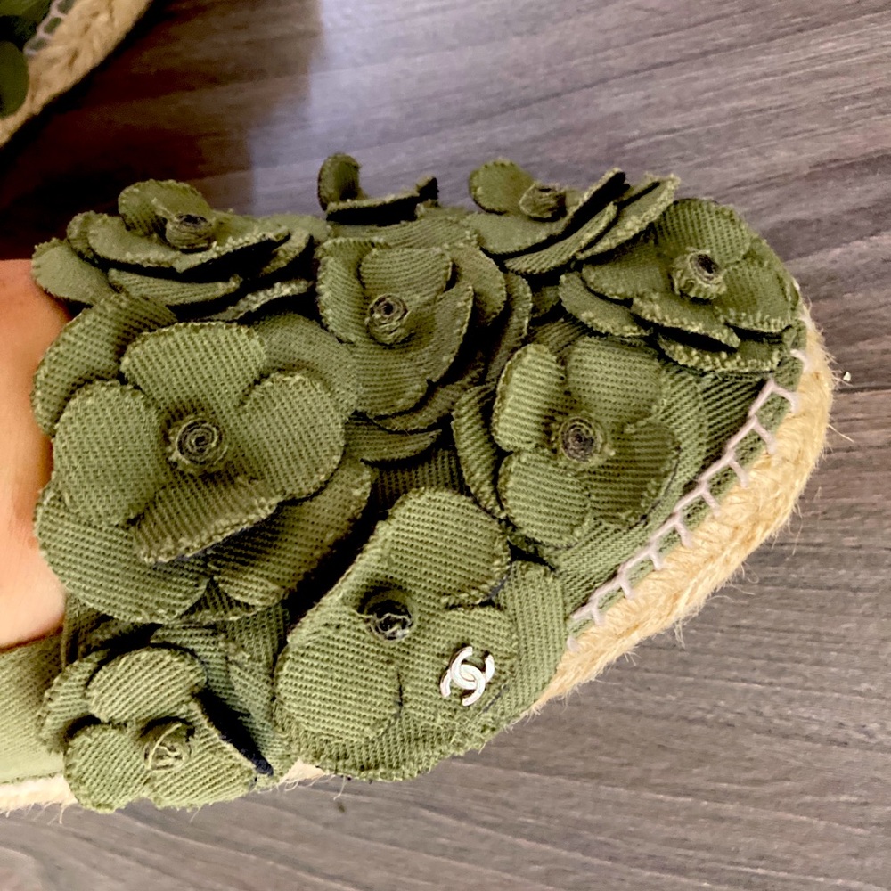 Authentic Chanel khaki green espadrilles